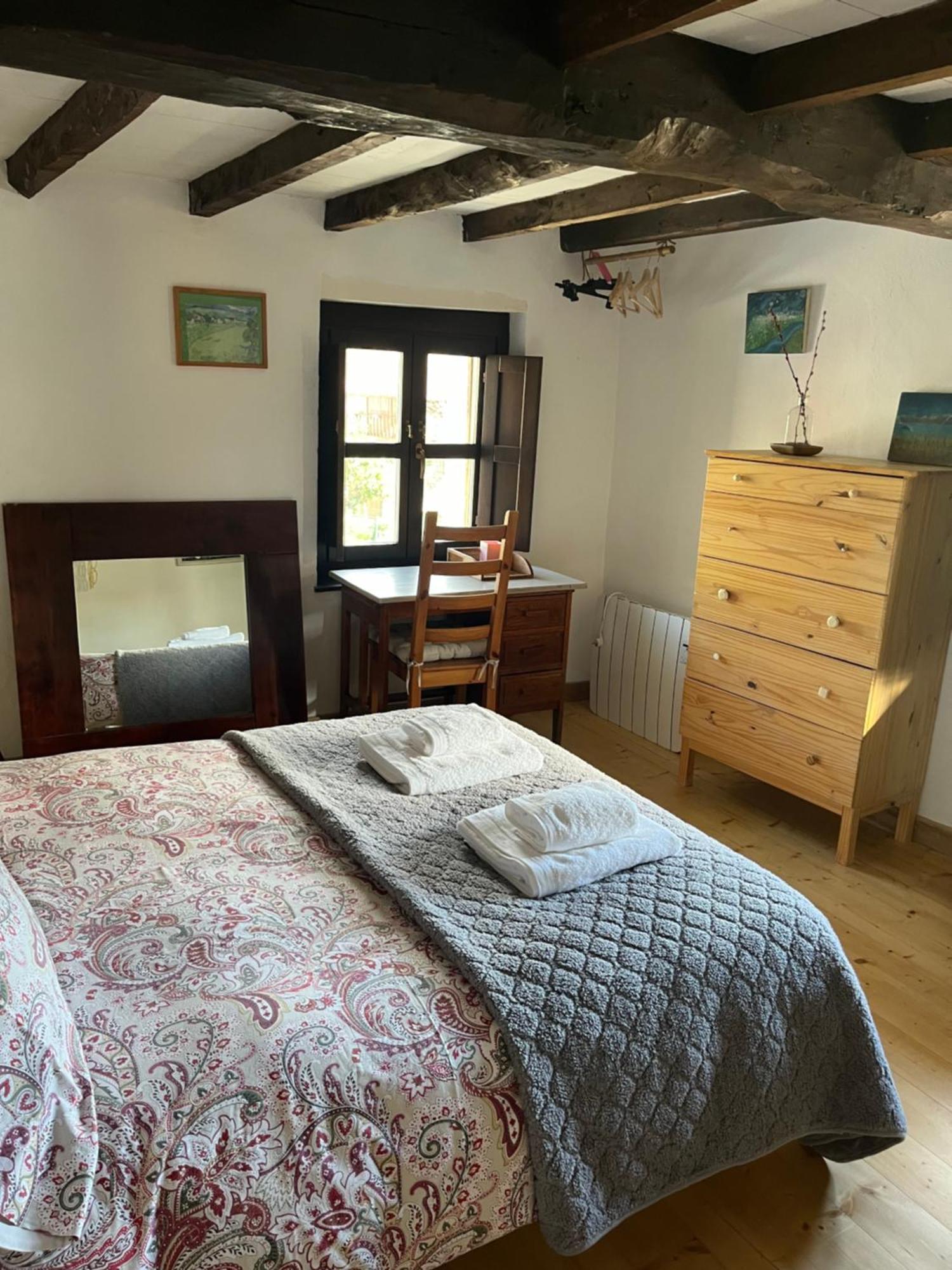 La Casina Del Corral Villa Onís Kültér fotó
