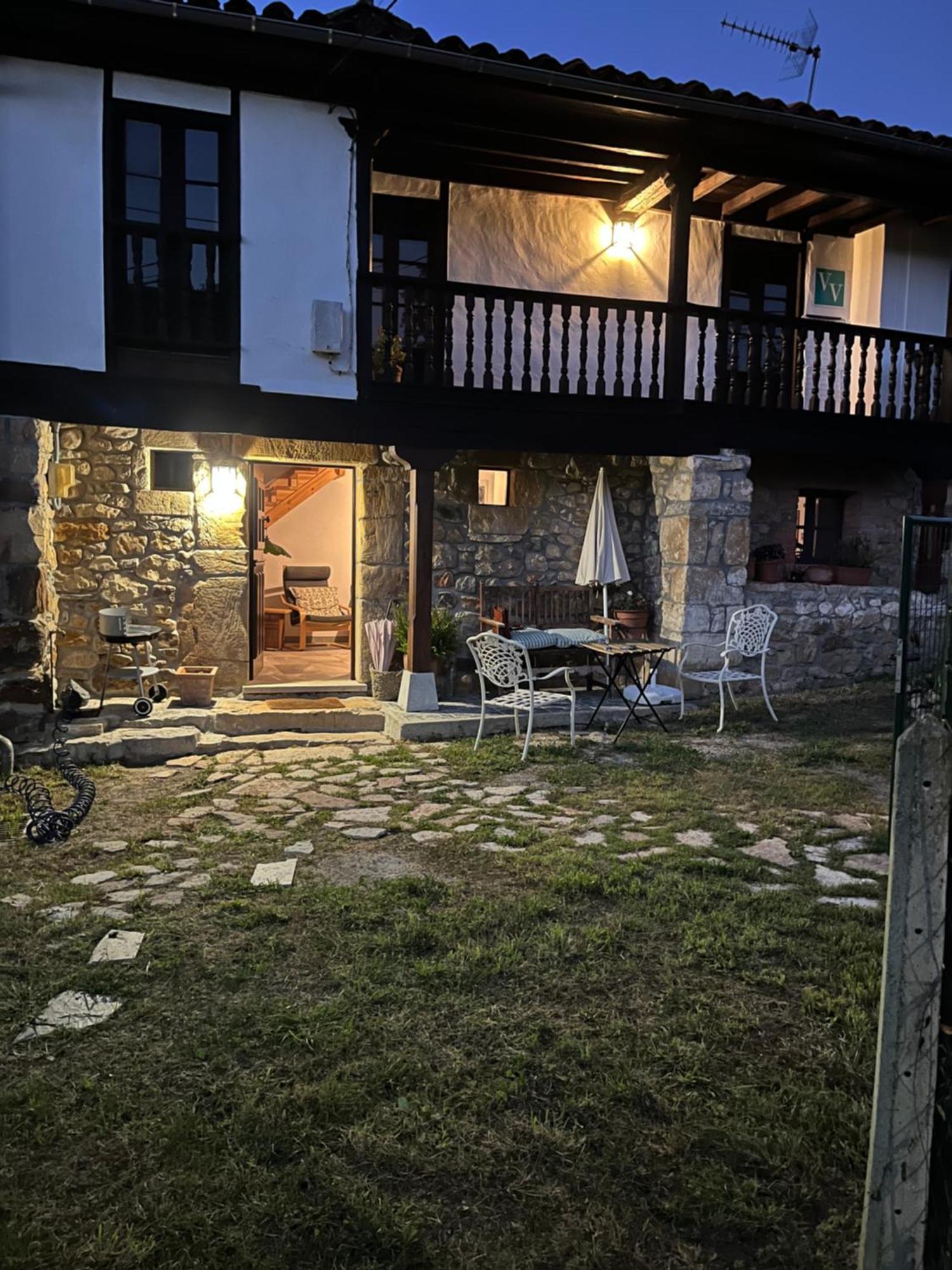 La Casina Del Corral Villa Onís Kültér fotó