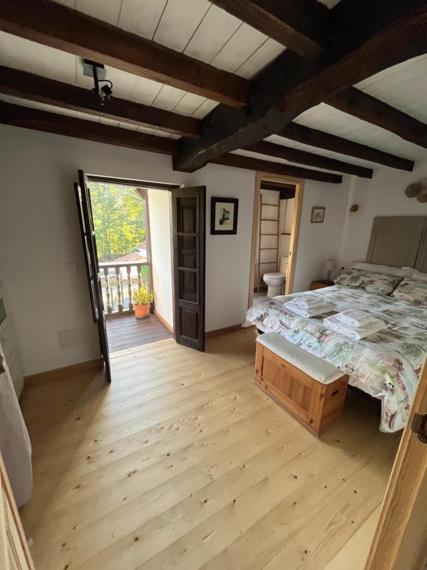 La Casina Del Corral Villa Onís Kültér fotó